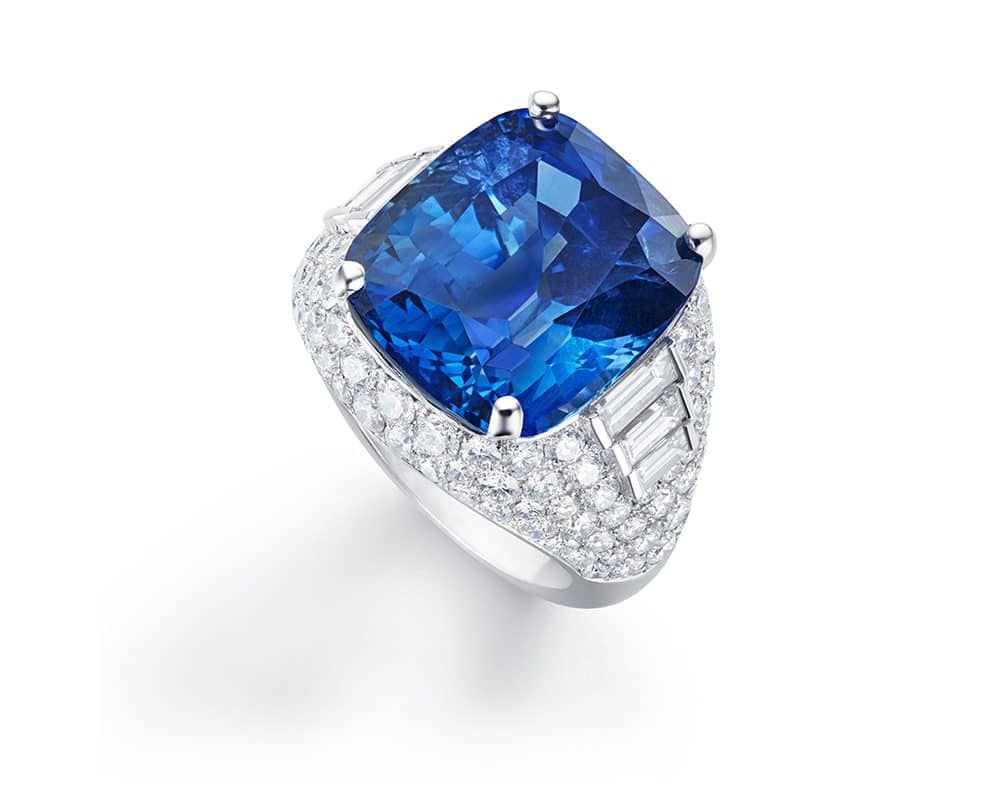 Important jewels Bulgari sapphire ring, 21.14 carat