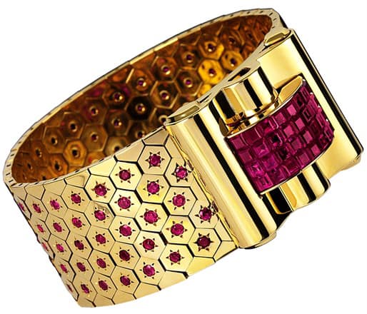 Important jewels Van Cleef & Arpels ruby sertie mysterieux ludo hexagone bracelet, 1939